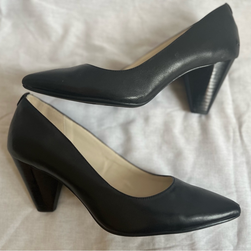 Black Leather Anne Klein iflex Heels